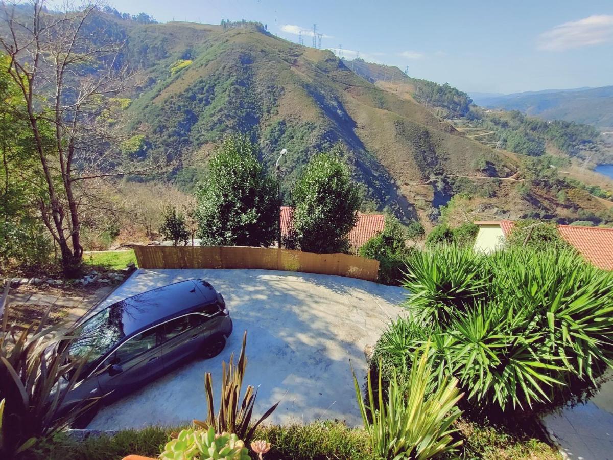 Monteiro'S Geres Countryhouse Ferral Luaran gambar